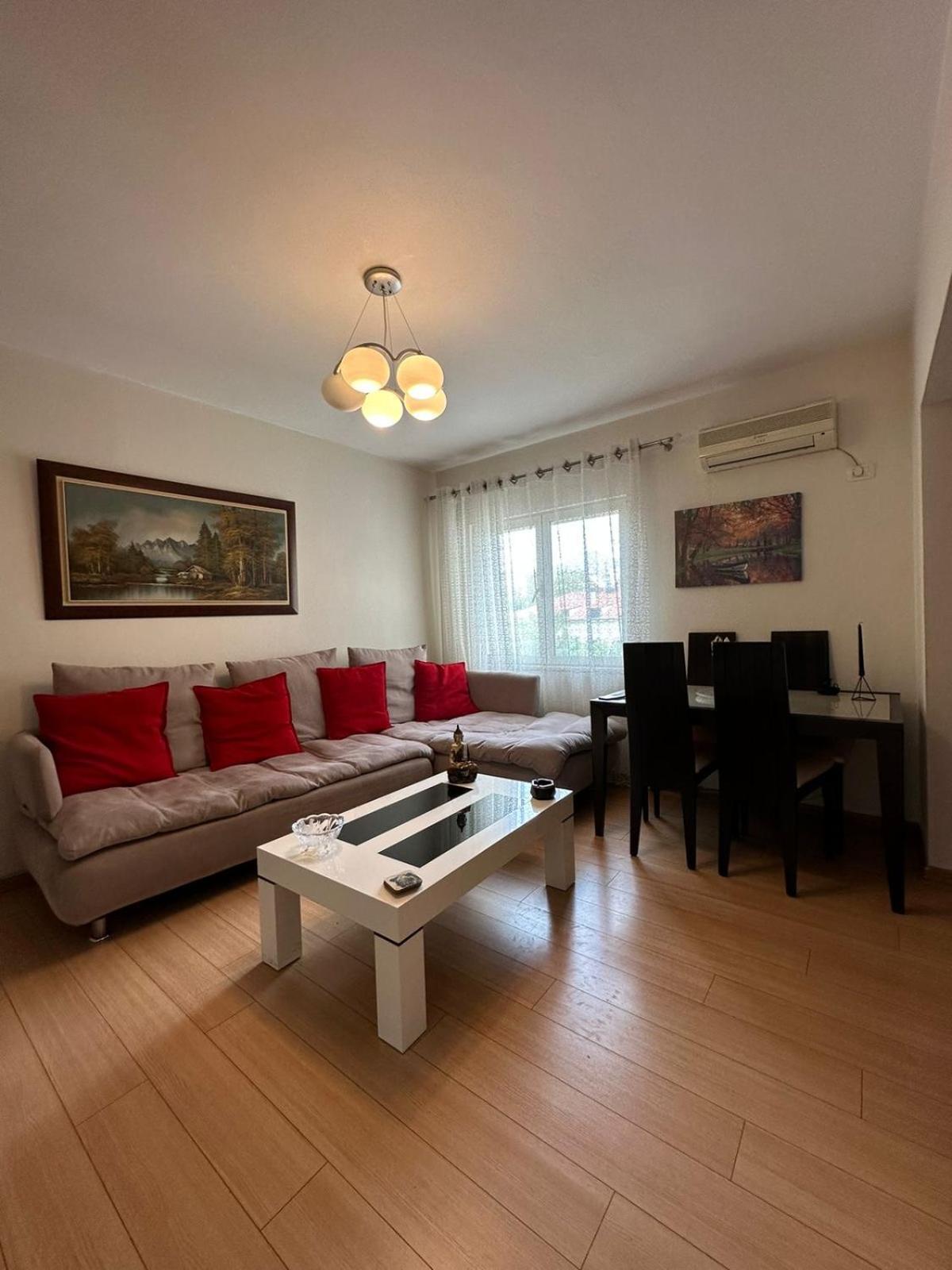 Blloku Family Apartment Tirana Extérieur photo