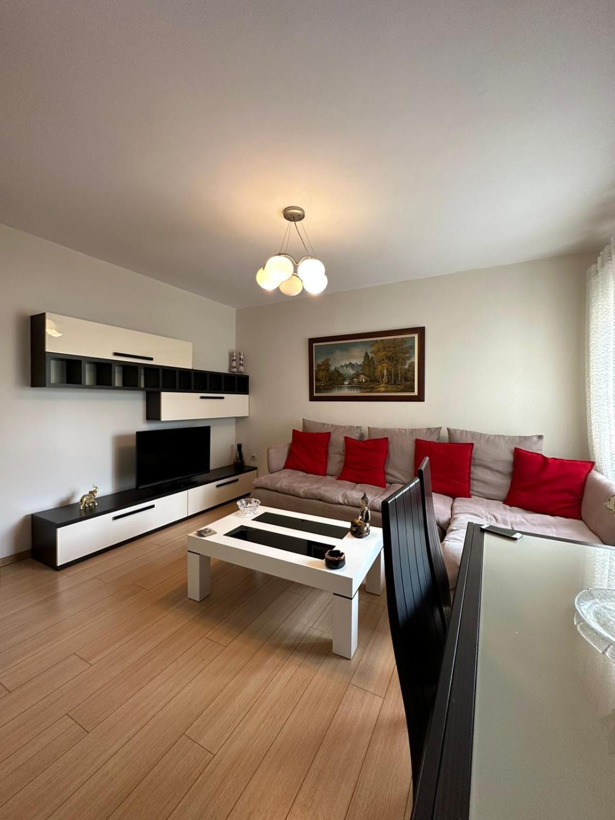 Blloku Family Apartment Tirana Extérieur photo
